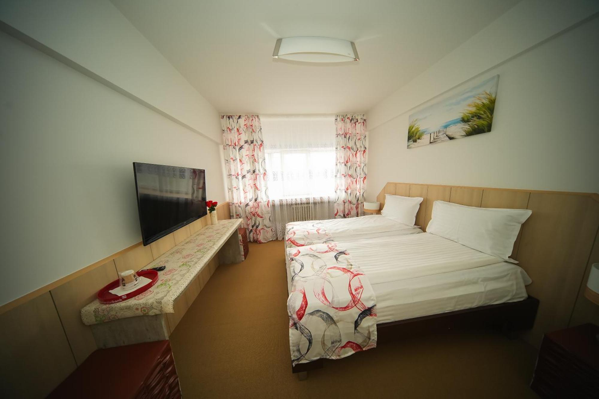 Hotel Bucovina 수체아바 외부 사진