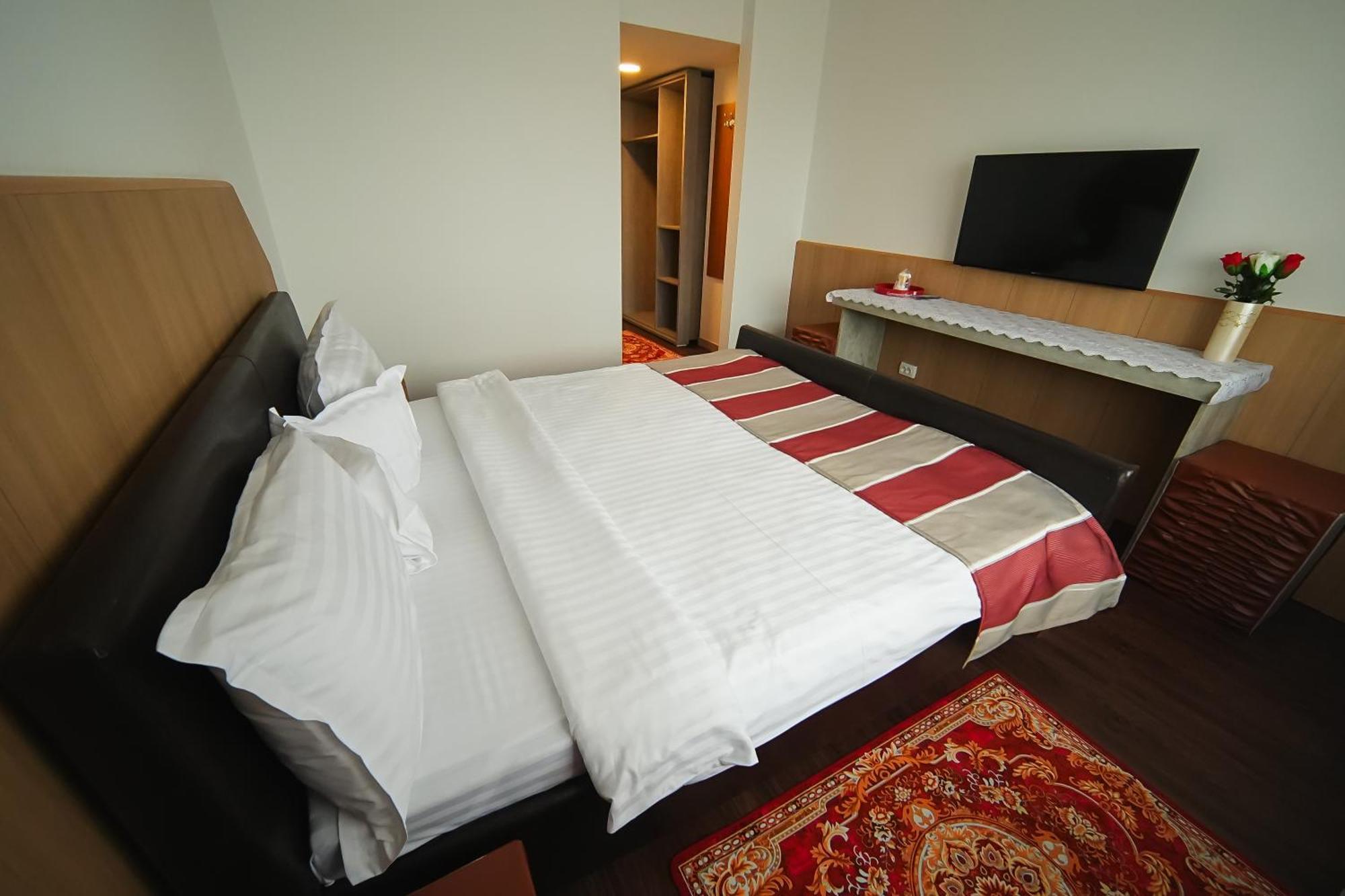 Hotel Bucovina 수체아바 외부 사진