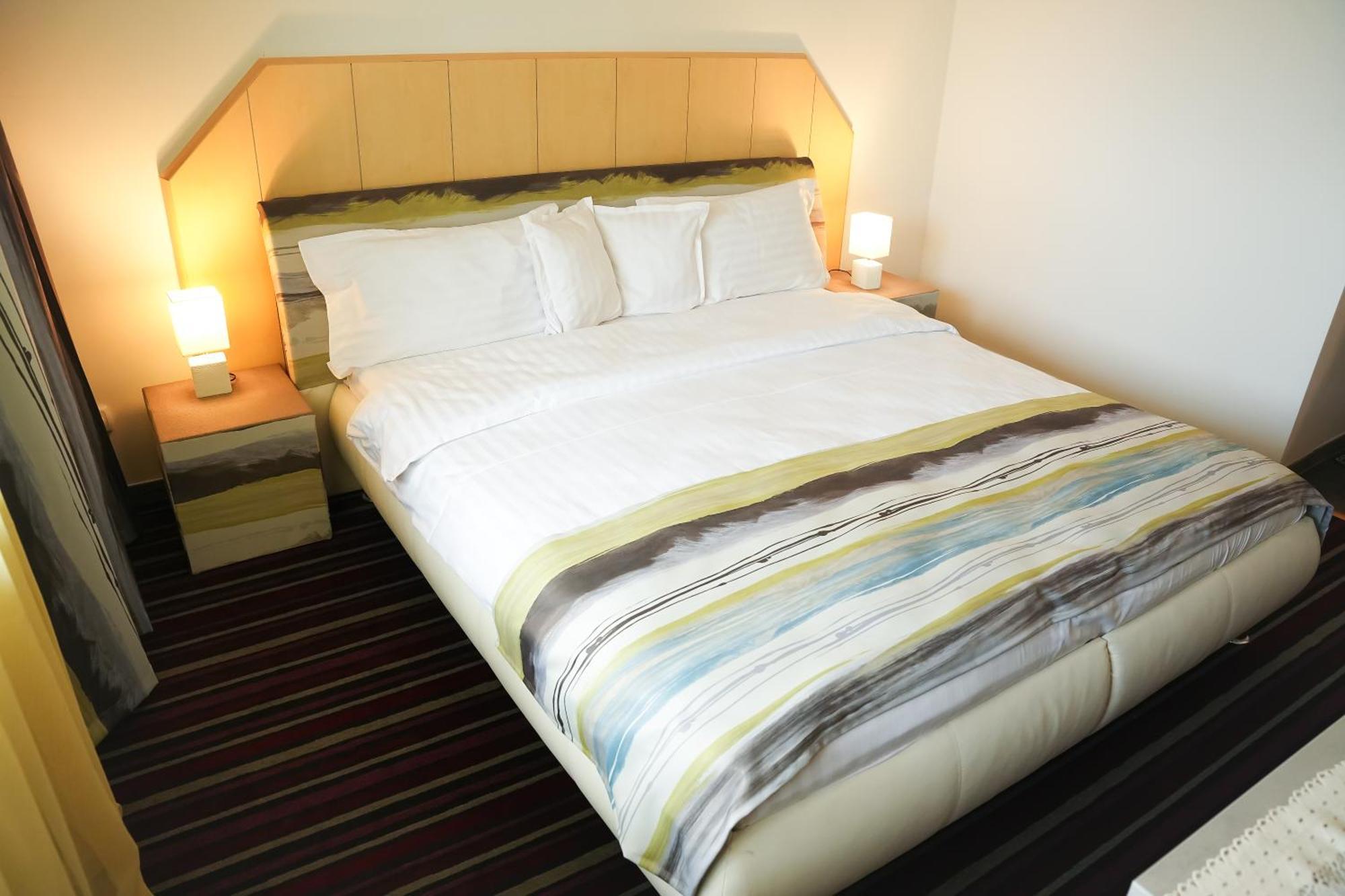 Hotel Bucovina 수체아바 외부 사진