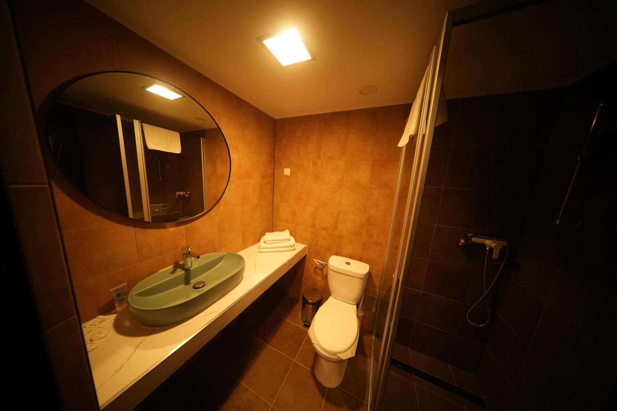 Hotel Bucovina 수체아바 외부 사진
