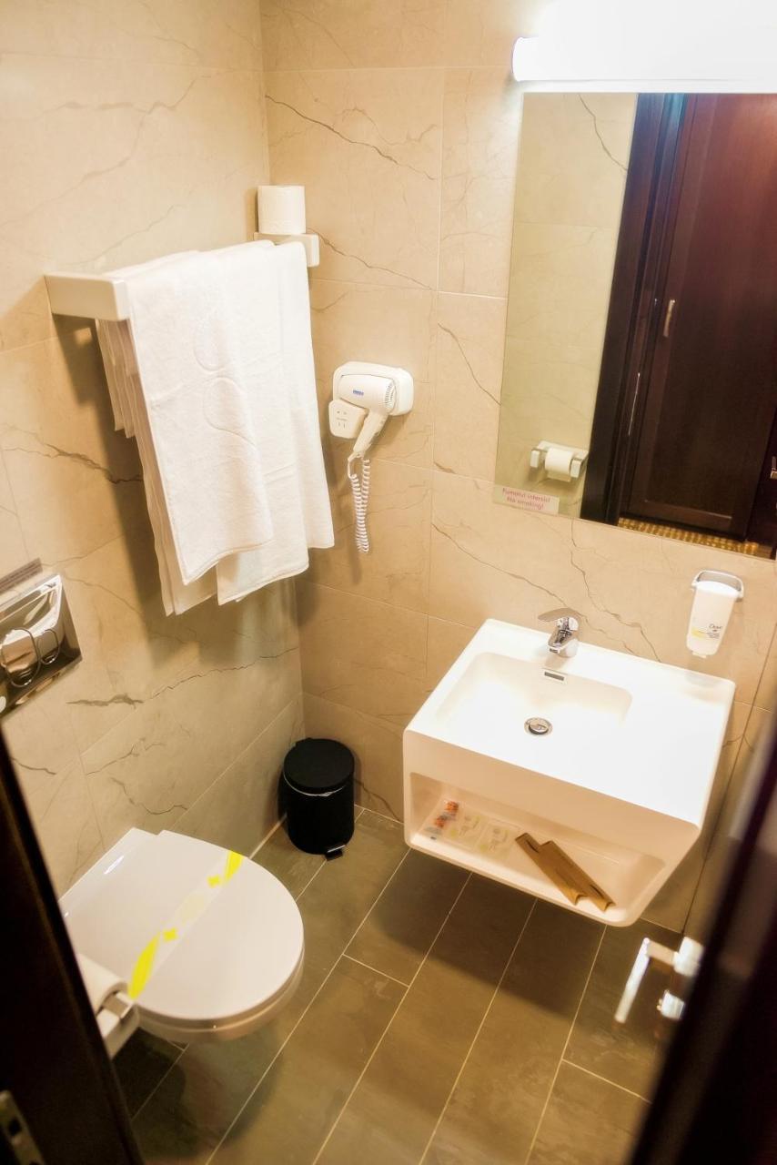 Hotel Bucovina 수체아바 외부 사진