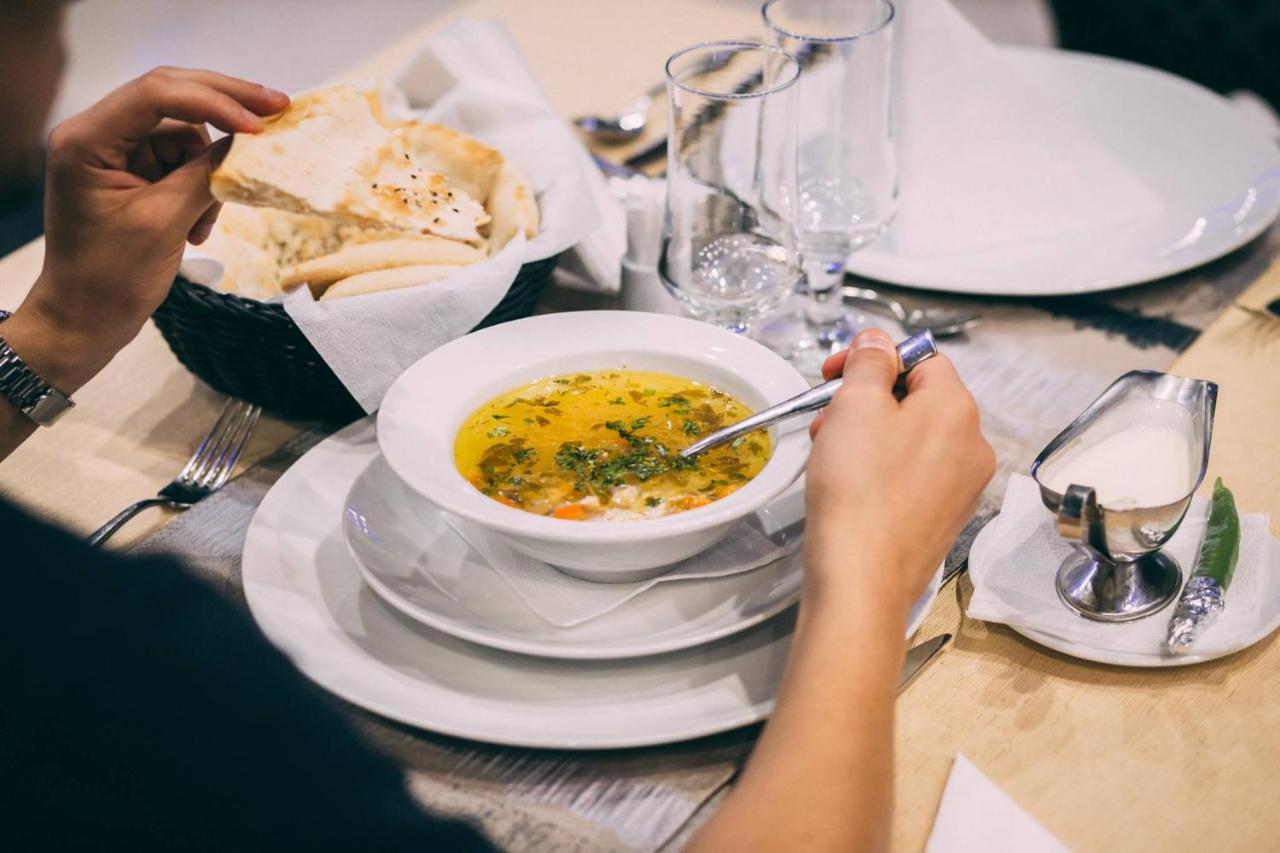 Hotel Bucovina 수체아바 외부 사진